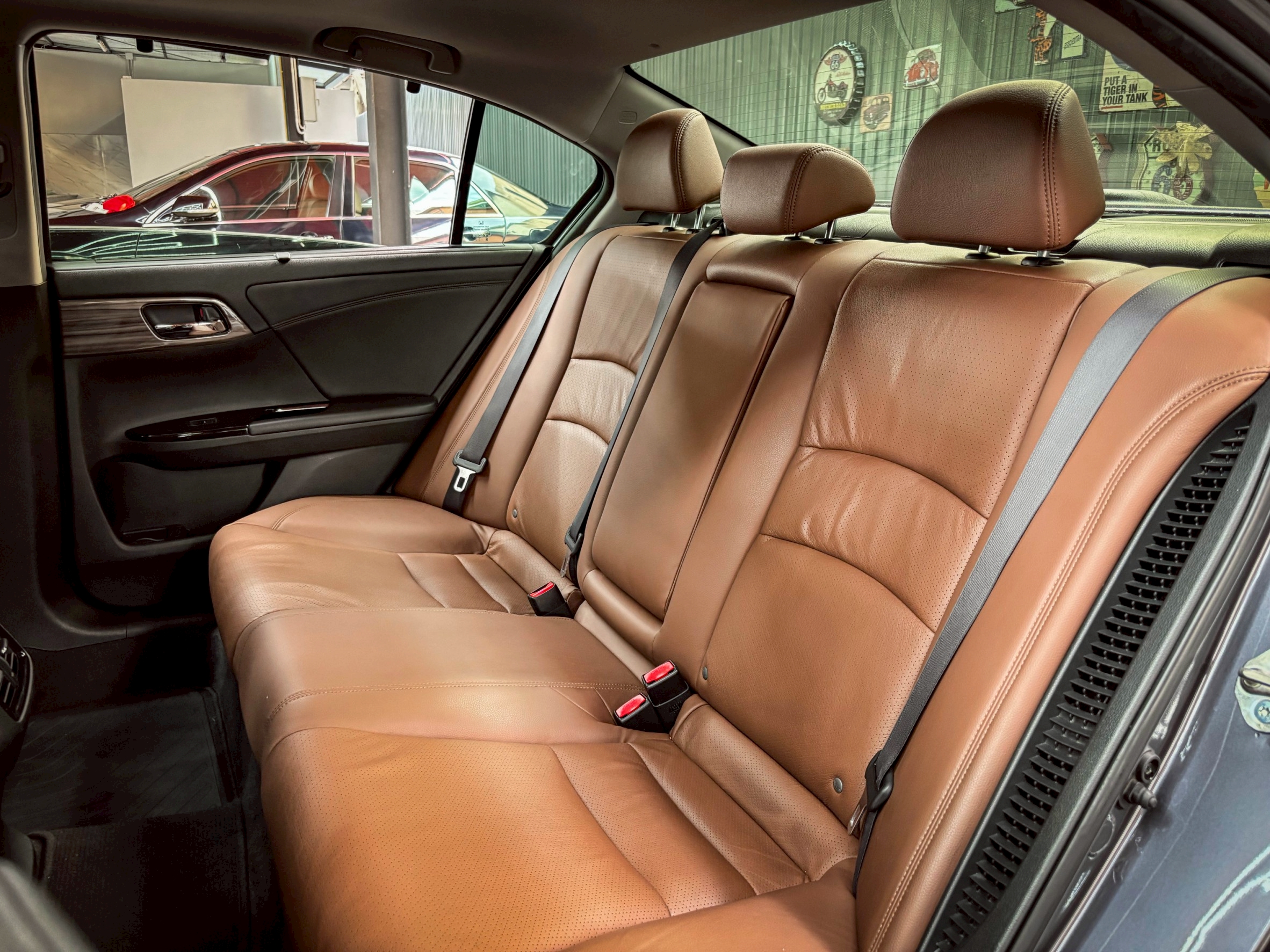 HONDA ACCORD 2.0 HYBRID TECH 2016