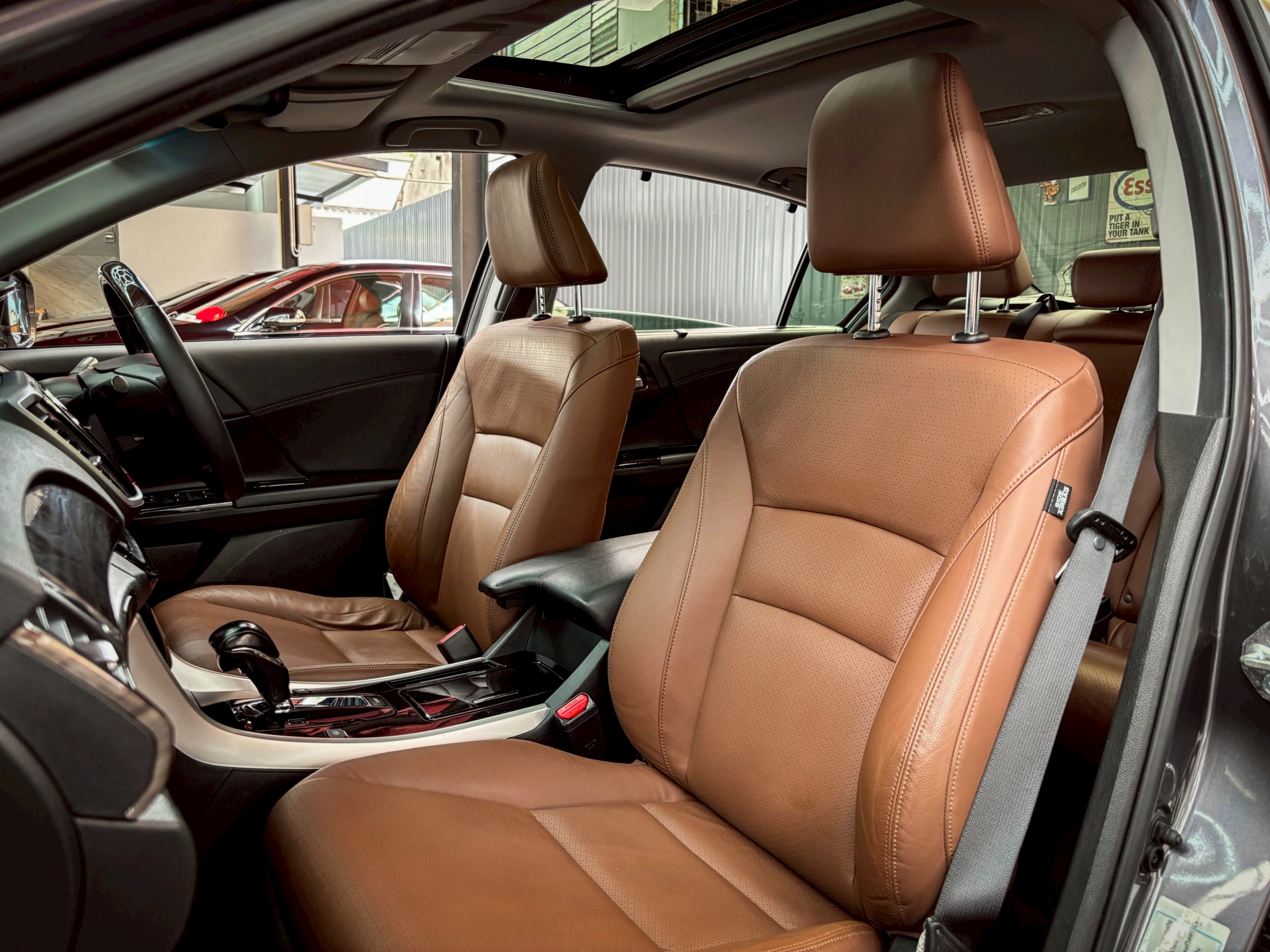 HONDA ACCORD 2.0 HYBRID TECH 2016