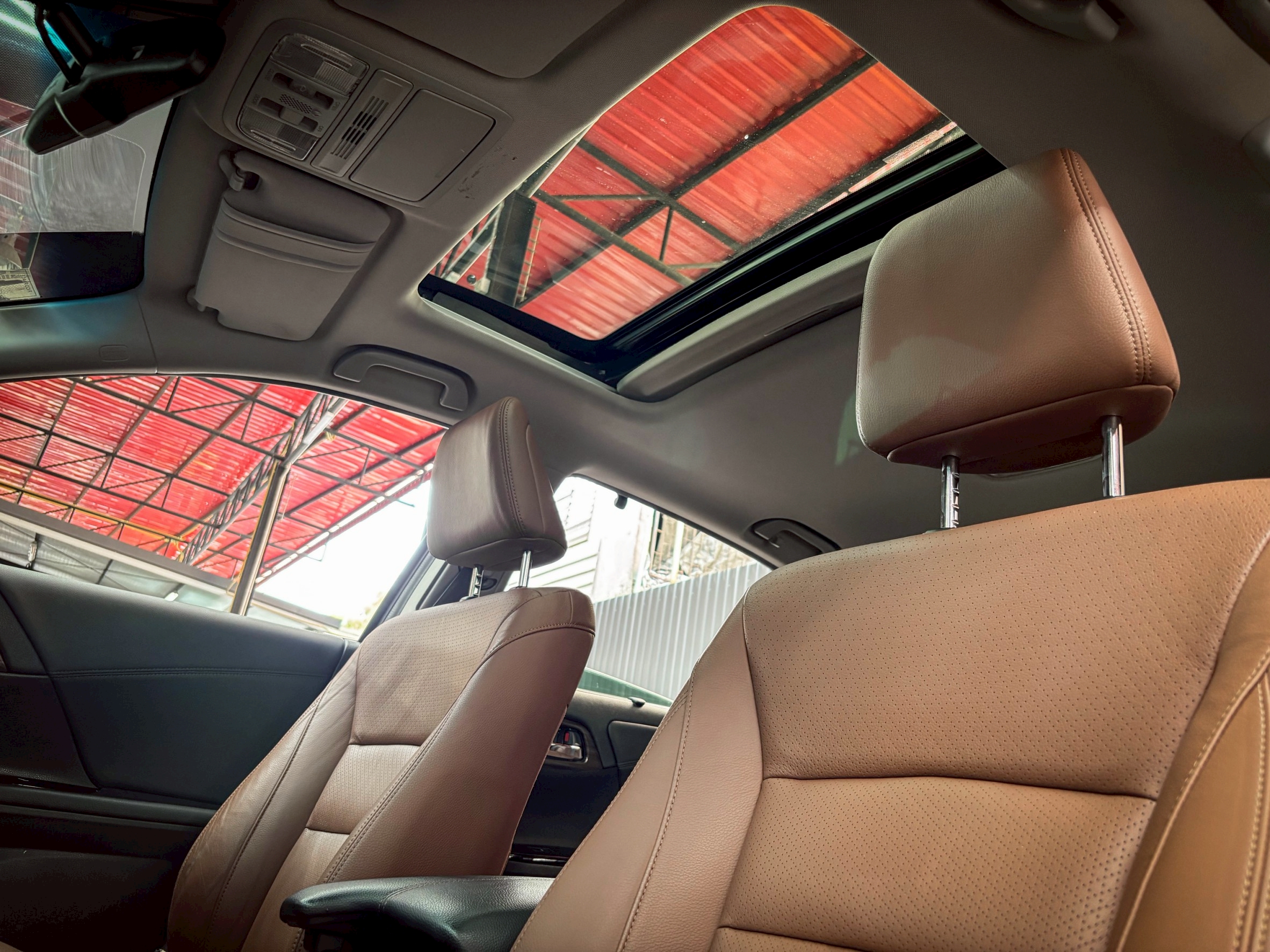 HONDA ACCORD 2.0 HYBRID TECH 2016