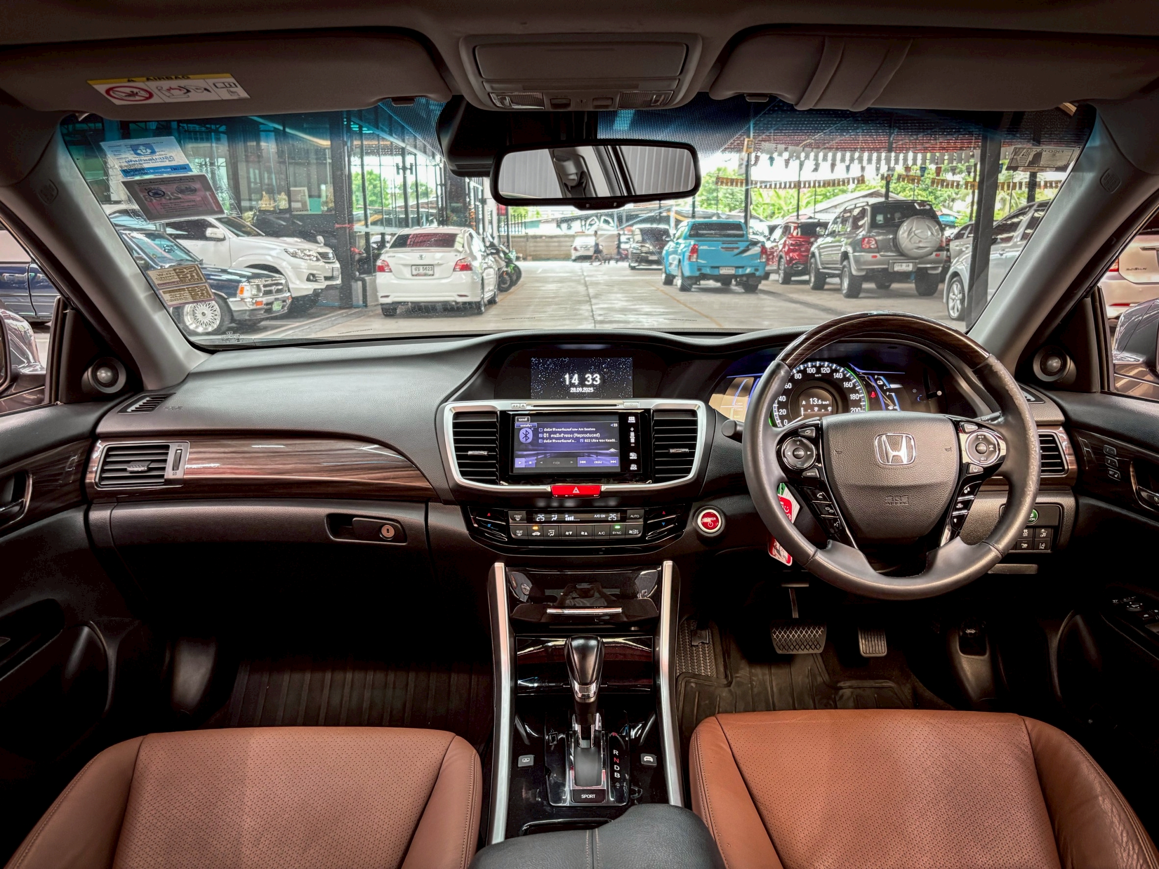 HONDA ACCORD 2.0 HYBRID TECH 2016