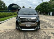 TOYOTA VELLFIRE 2.5 HYBRID X E-FOUR