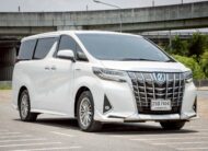 TOYOTA ALPHARD 2.5 HYBRID E-FOUR 2022
