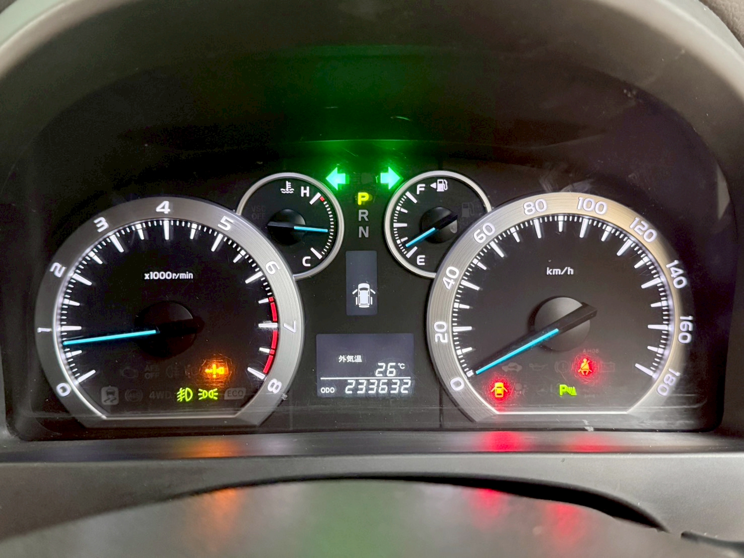 TOYOTA VELLFIRE 2.4 V 2011