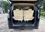 TOYOTA VELLFIRE 2.5 HYBRID X E-FOUR