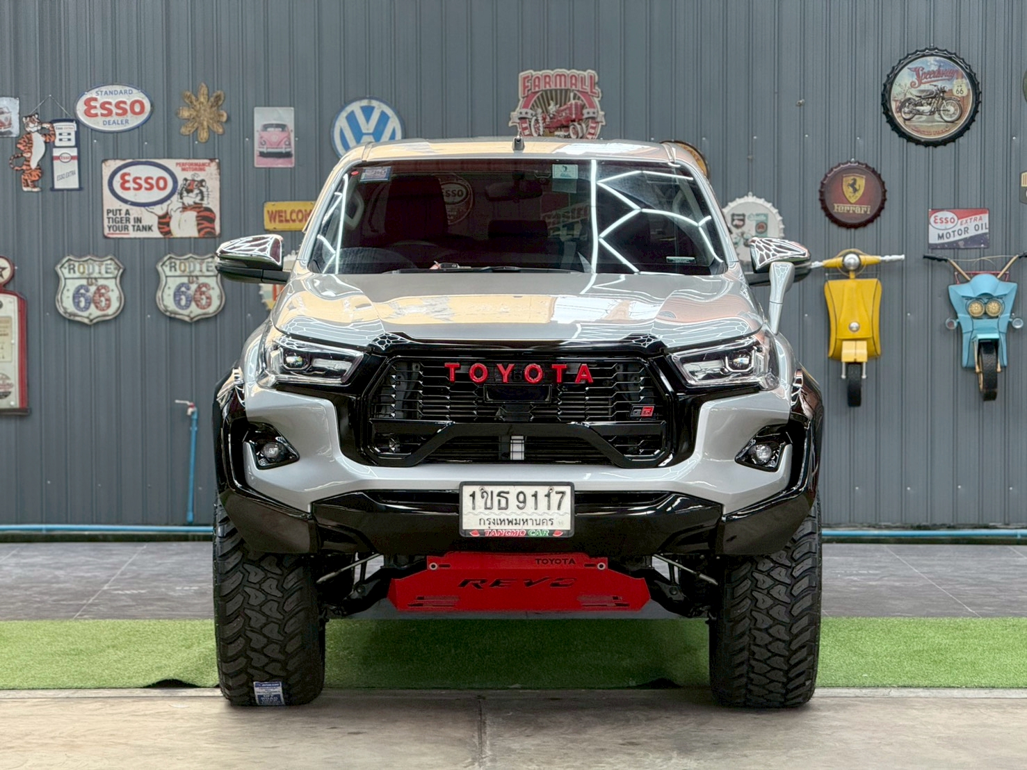 TOYOTA REVO 2.4 MID PRERUNNER DOUBLECAB 2020