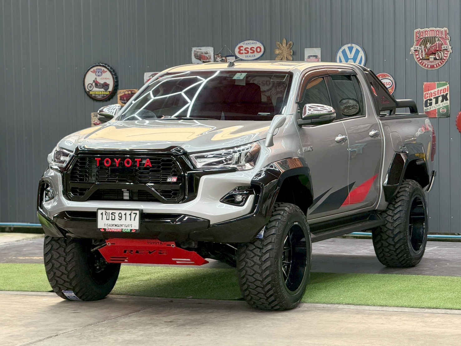 TOYOTA REVO 2.4 MID PRERUNNER DOUBLECAB 2020