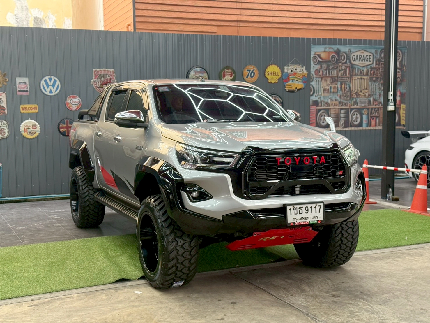 TOYOTA REVO 2.4 MID PRERUNNER DOUBLECAB 2020