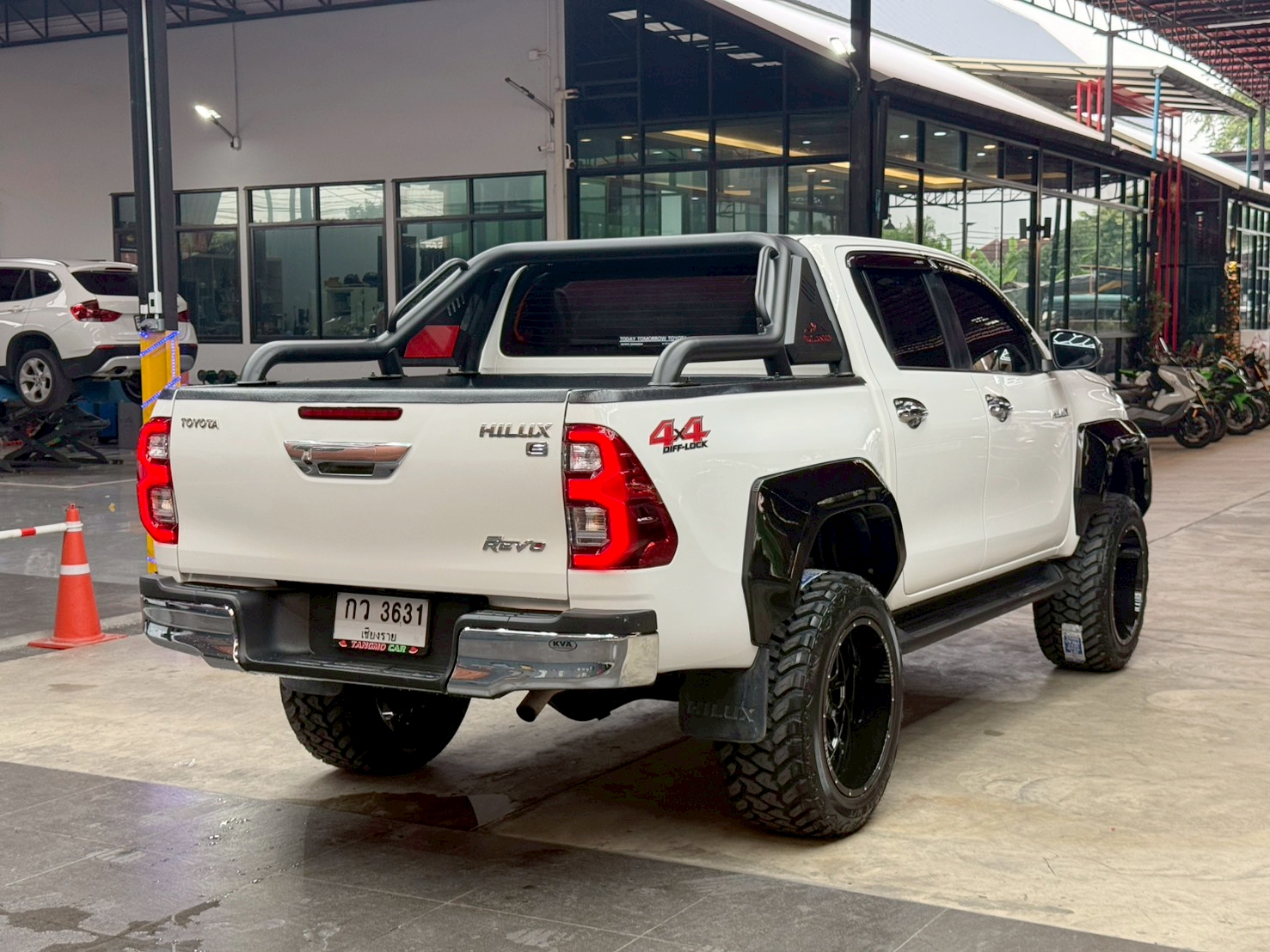 TOYOTA REVO 2.4 E PLUS PRERUNNERDOUBLECAB 2018