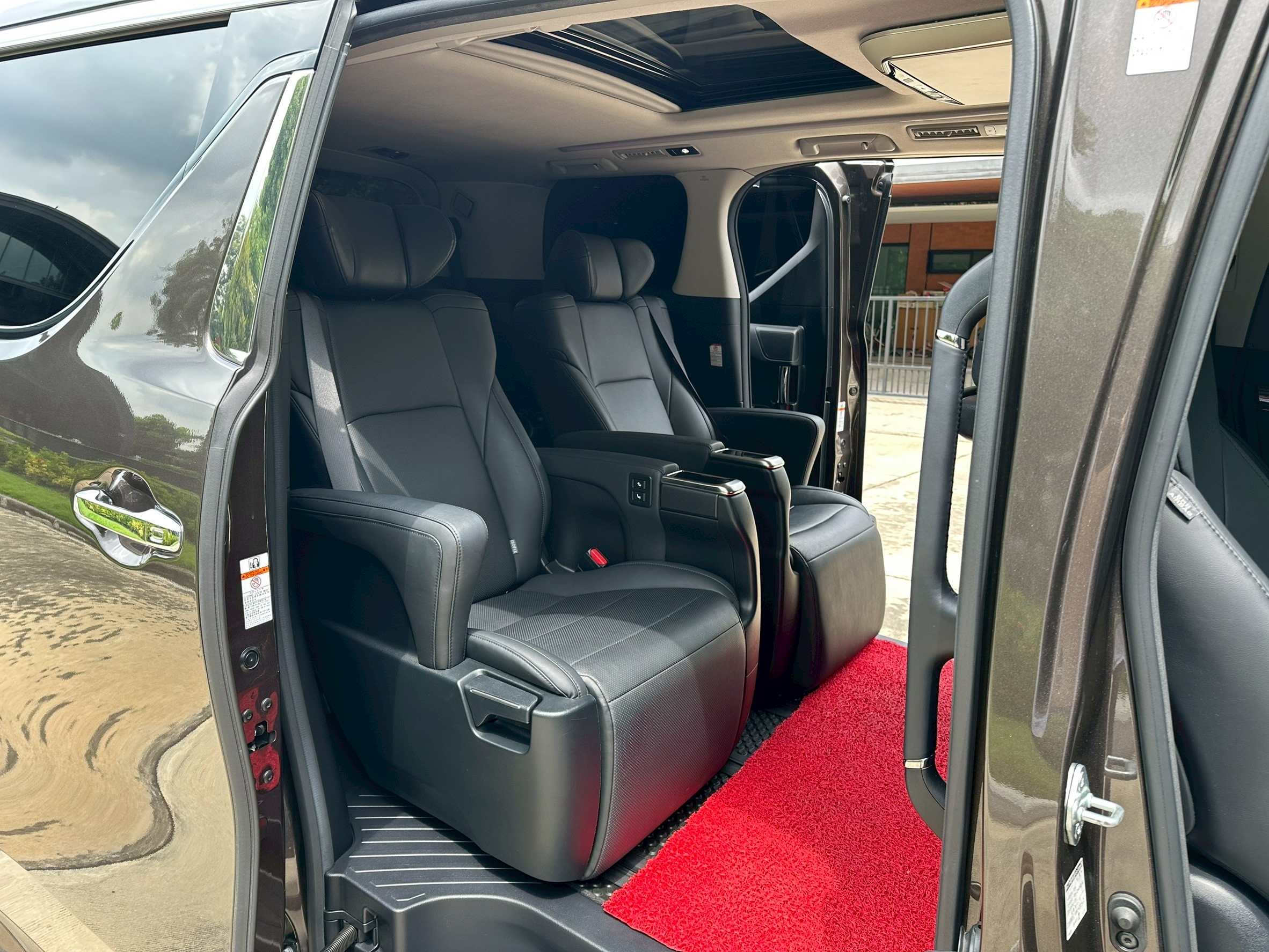 TOYOTA VELLFIRE 2.5 Z-G EDITION 2023