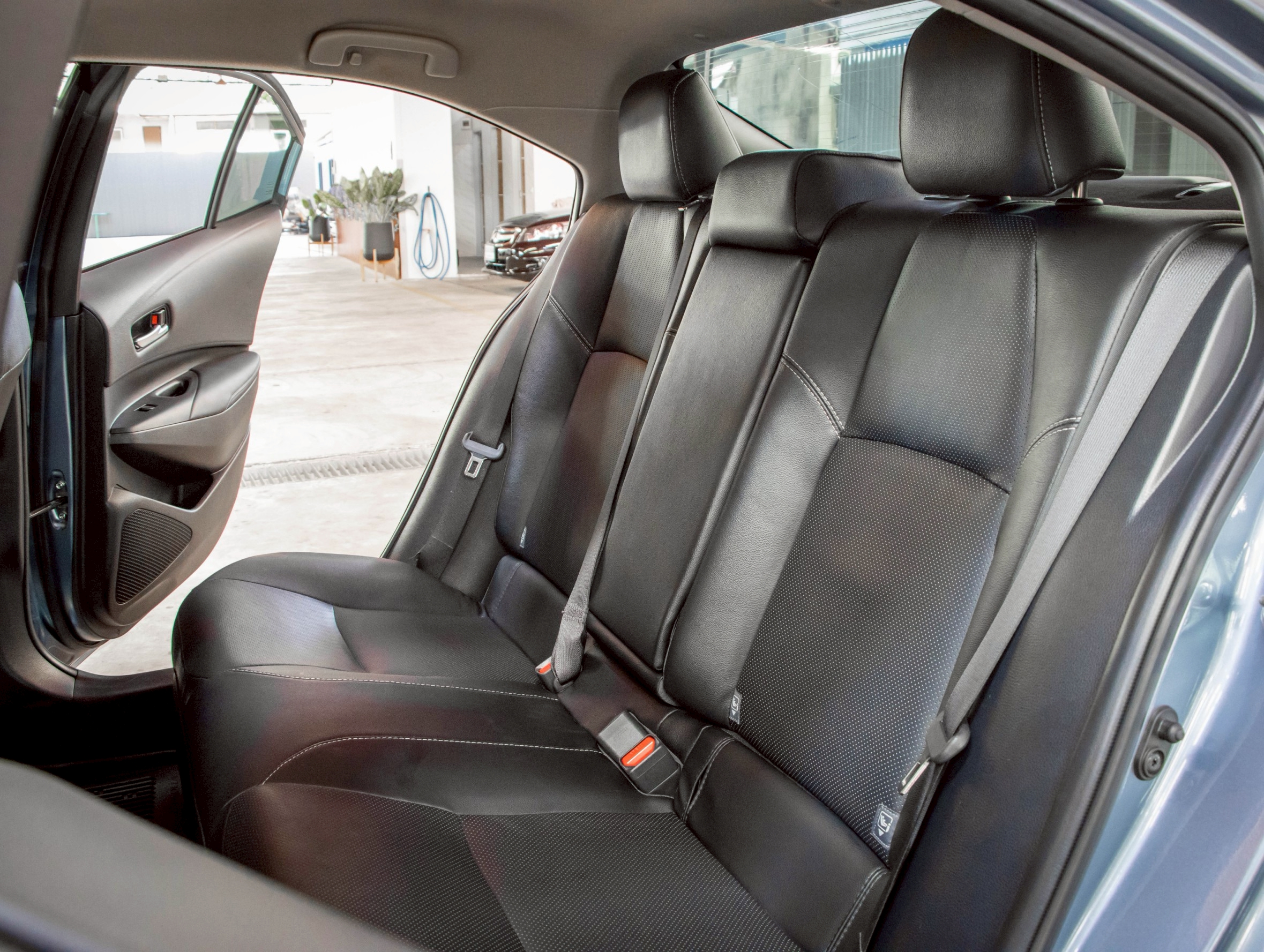 TOYOTA ALTIS  1.8 HYBRID PREMIUM 2021