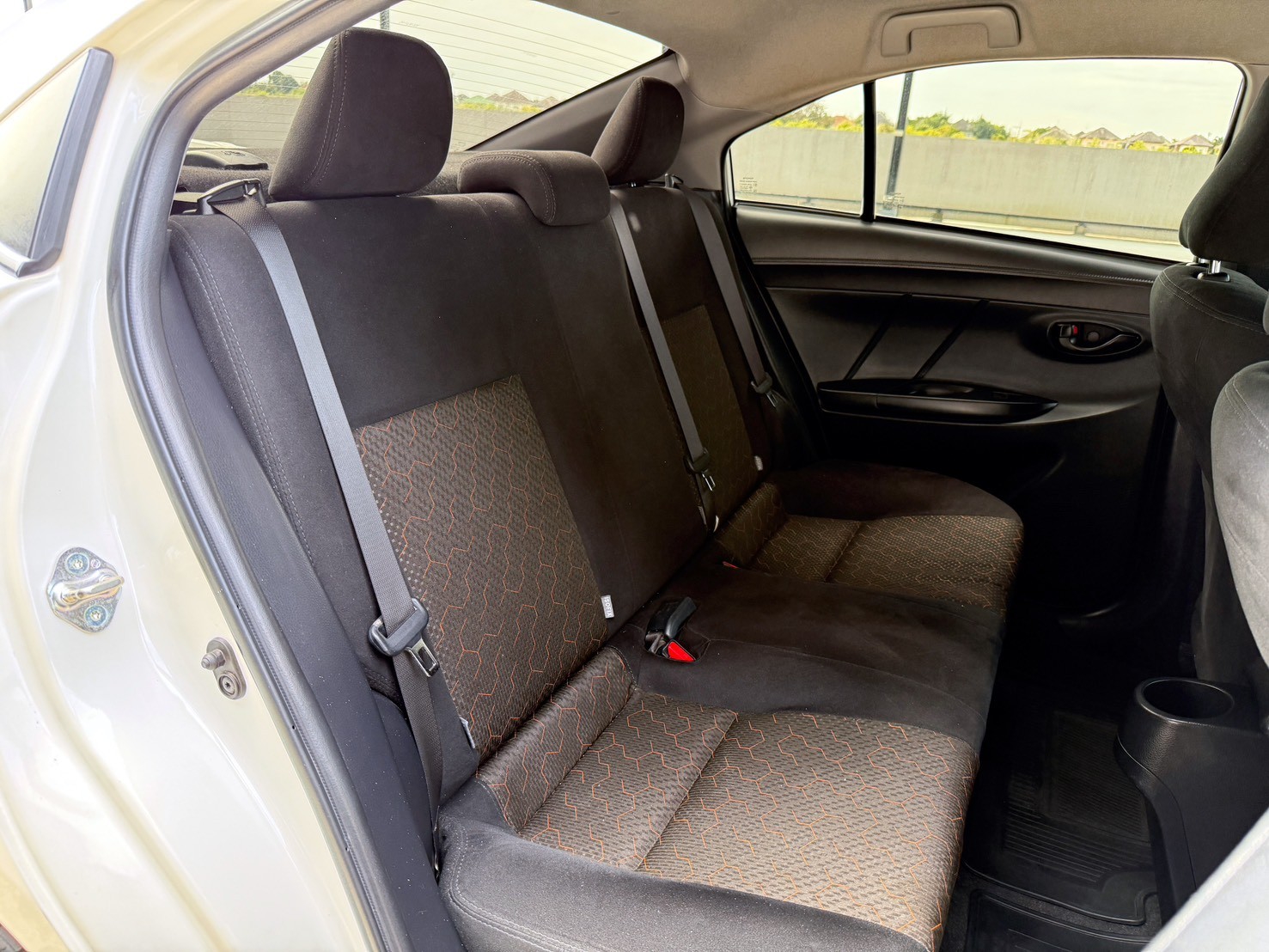 TOYOTA VIOS 1.5 J 2017