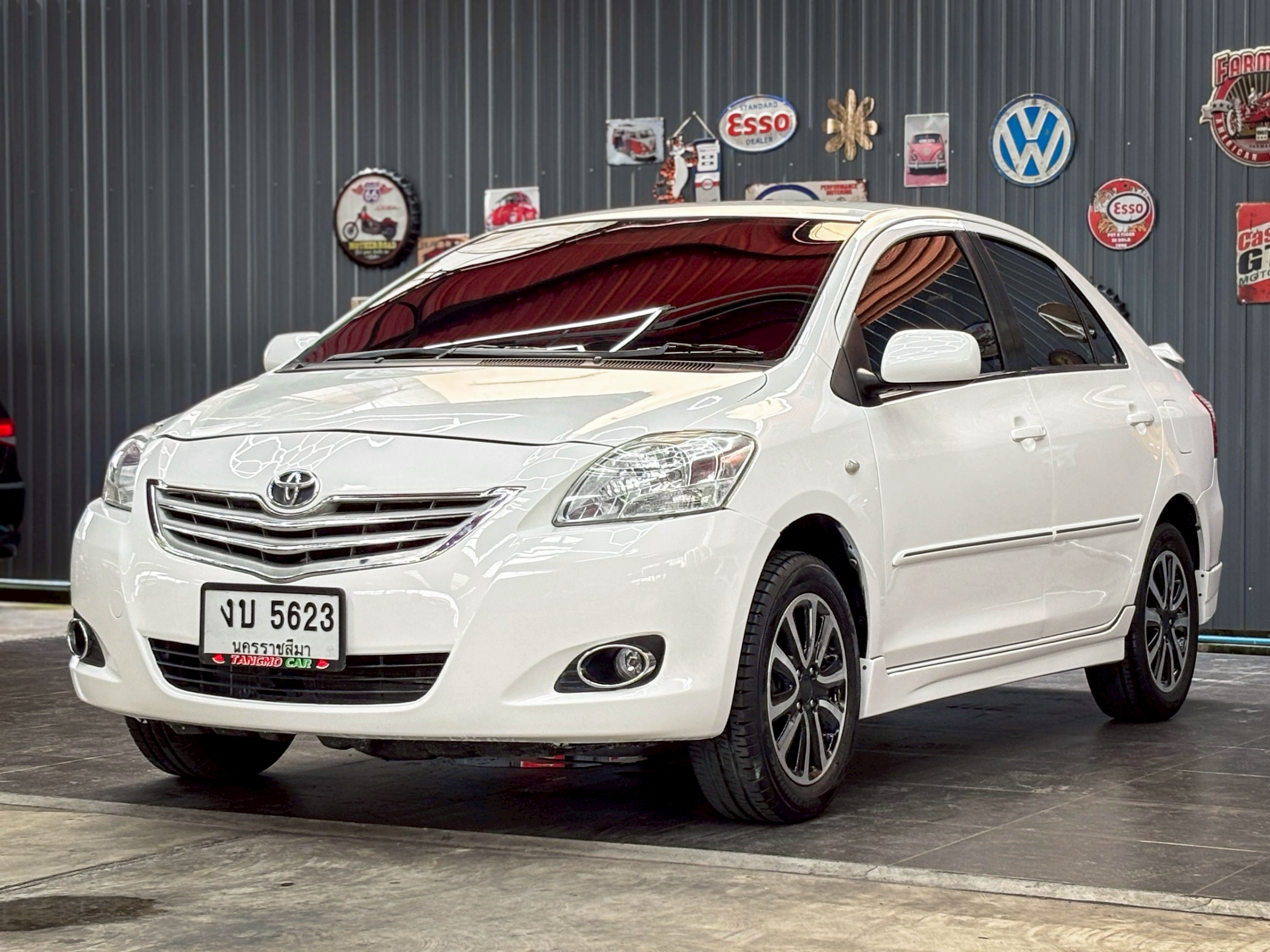 TOYOTA VIOS 1.5 E 2012