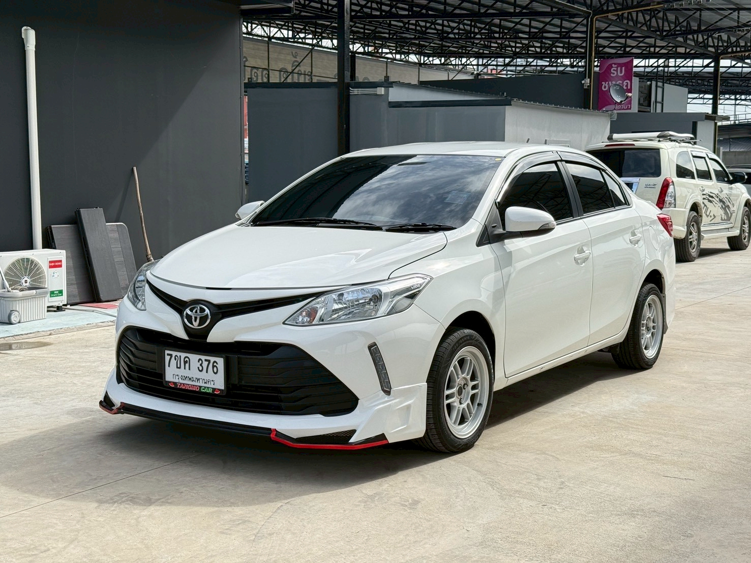 TOYOTA VIOS 1.5 J 2017