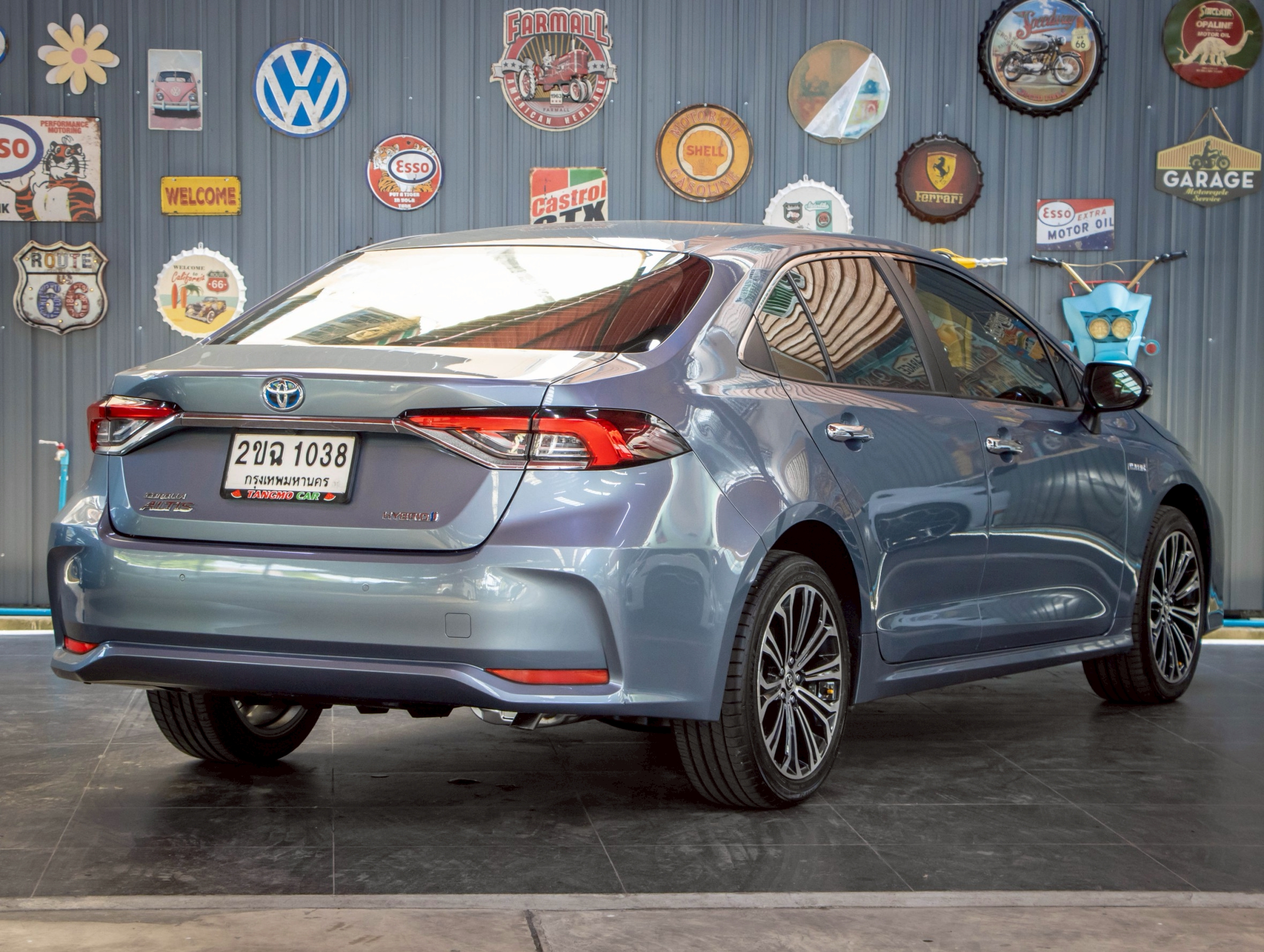 TOYOTA ALTIS  1.8 HYBRID PREMIUM 2021