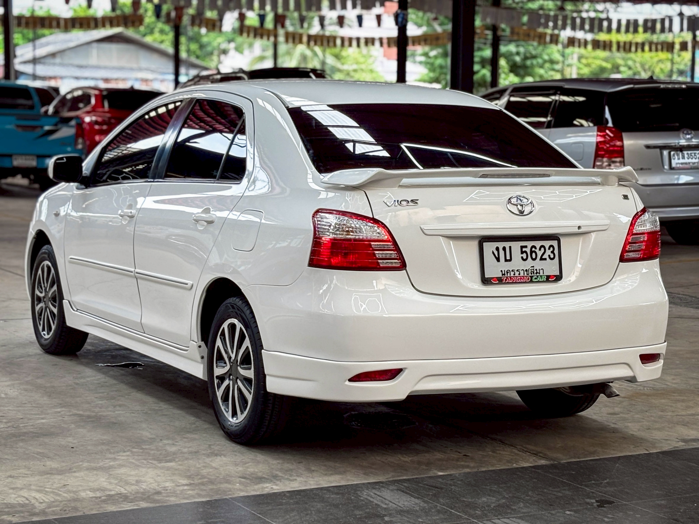 TOYOTA VIOS 1.5 E 2012