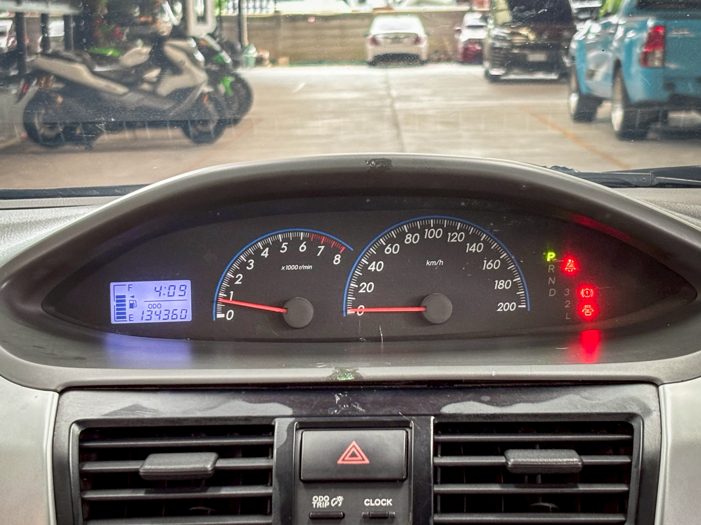 TOYOTA VIOS 1.5 E 2012