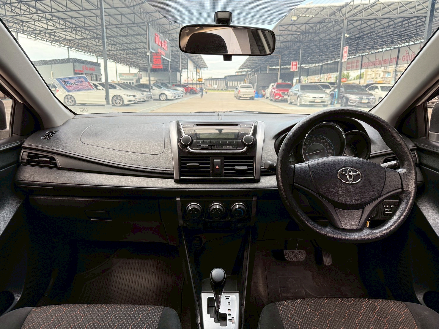 TOYOTA VIOS 1.5 J 2017
