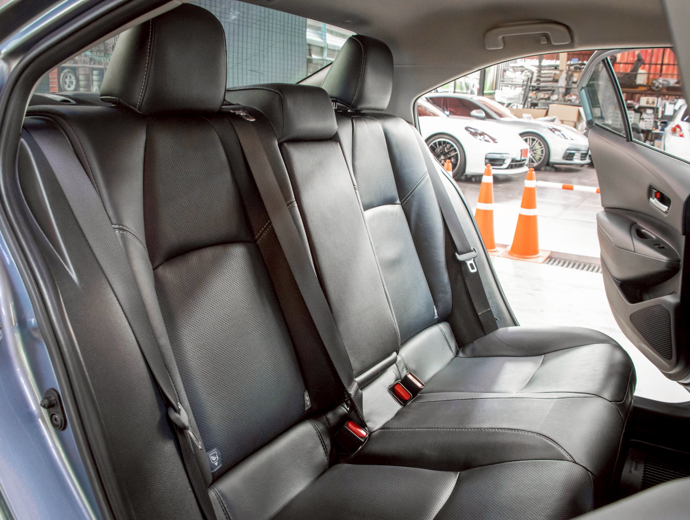 TOYOTA ALTIS  1.8 HYBRID PREMIUM 2021