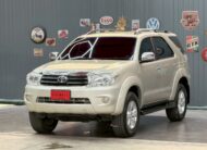 TOYOTA FORTUNER 2.7 V 2009