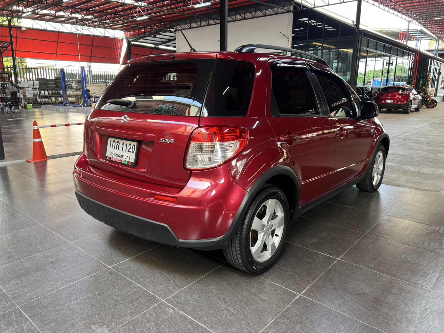 SUZUKI SX4 1.6 Hatchback 2013