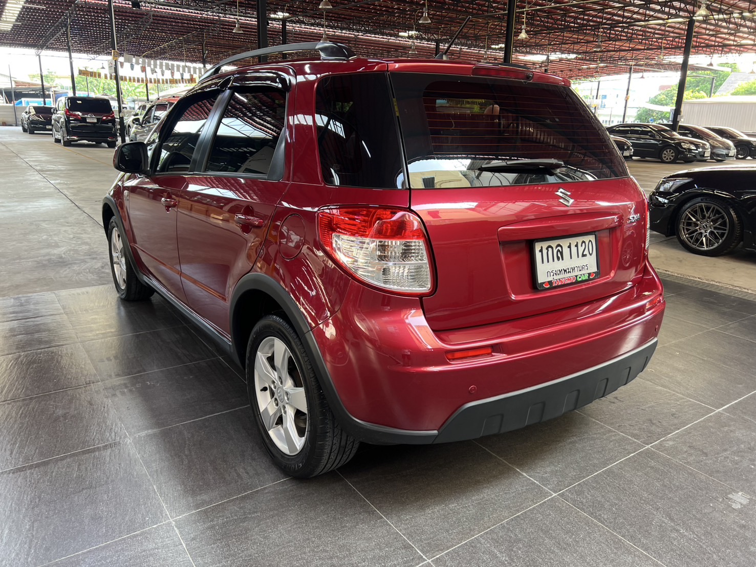 SUZUKI SX4 1.6 Hatchback 2013
