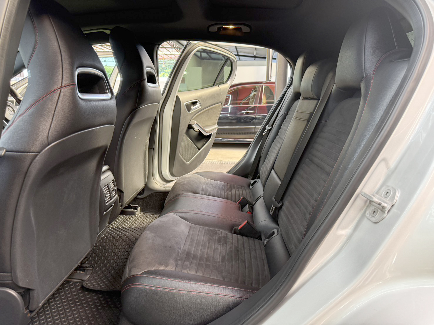 BENZ GLA250 w156 2.0 AMG Dynamic 2016