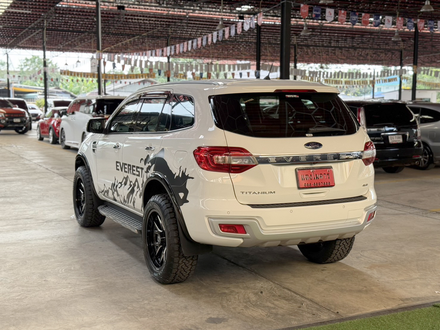 FORD EVEREST 3.2 Titanium+ 4WD 2017