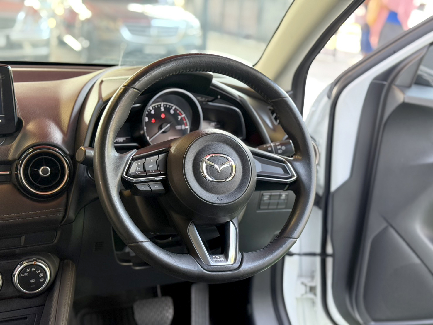 MAZDA2 1.3 Sports High Plus 2017