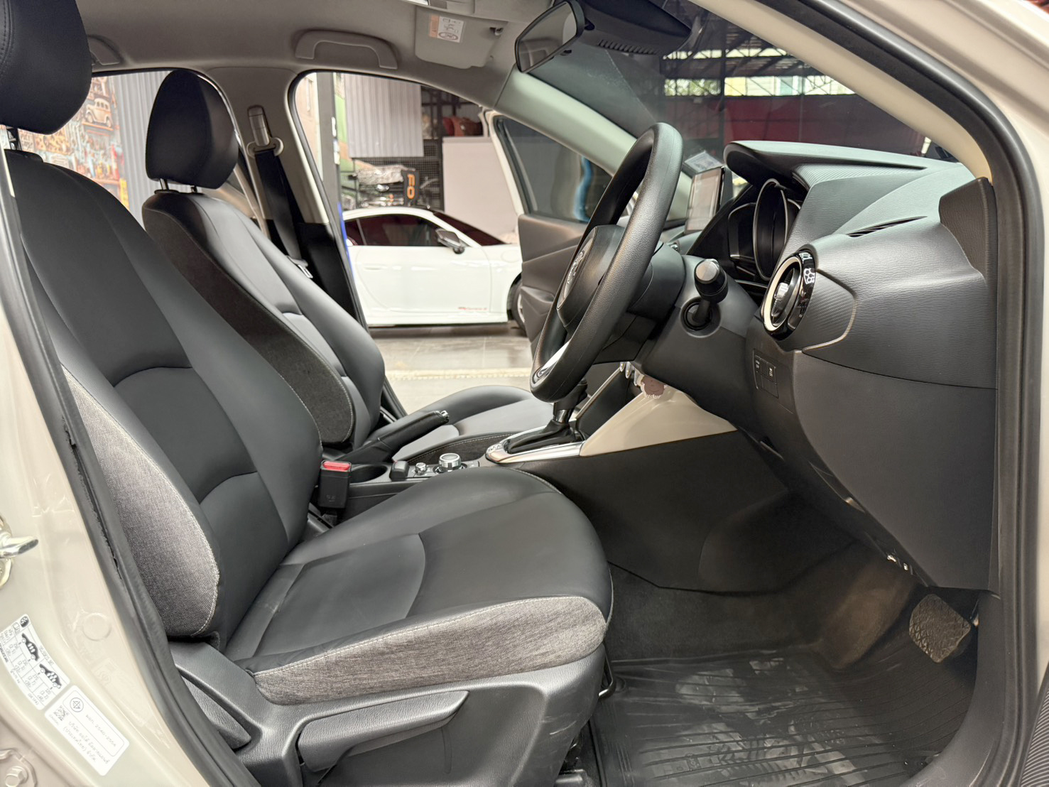 MAZDA2 1.3 C SEDAN 2024