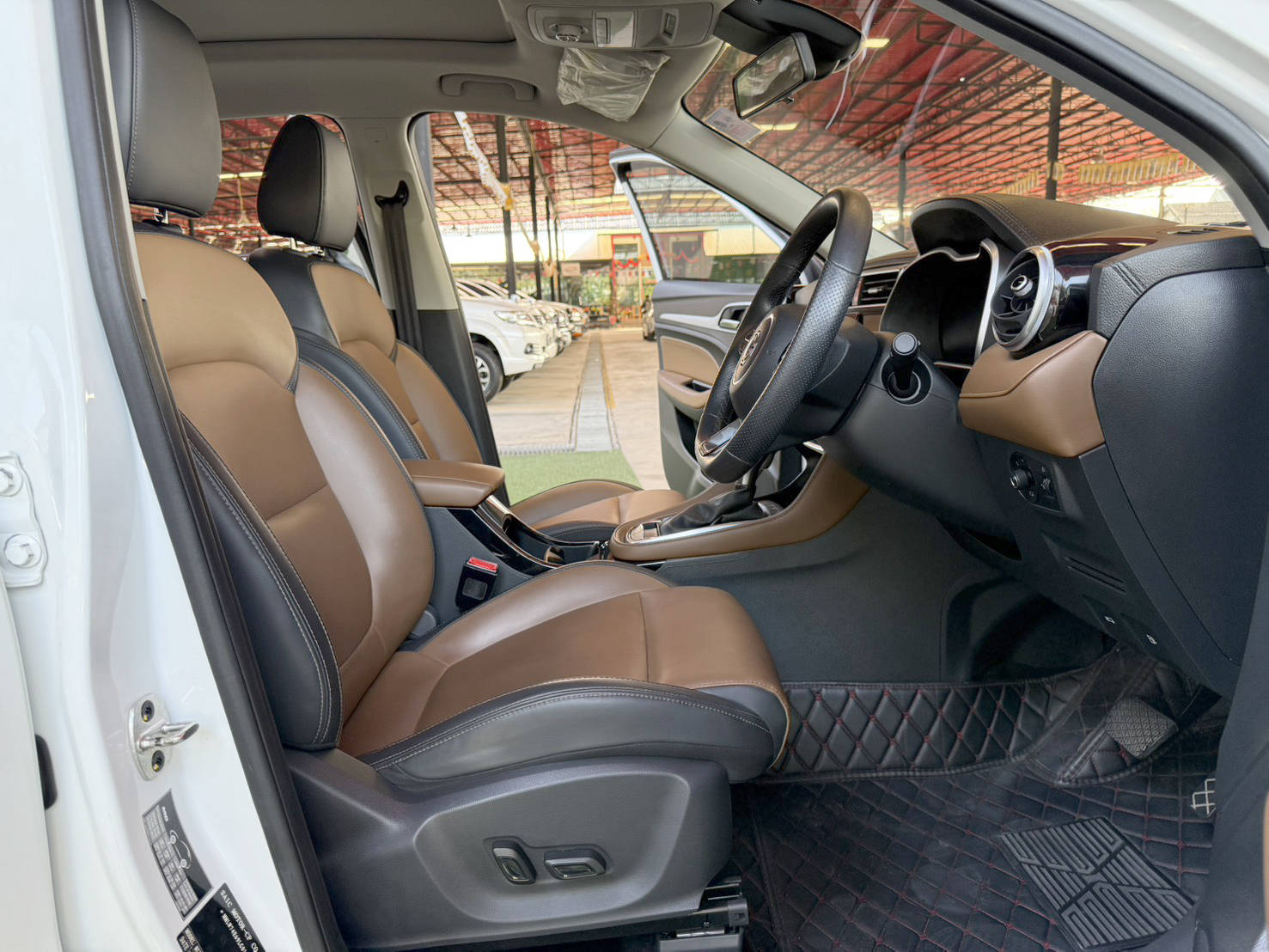 MG ZS 1.5 X+ SUNROOF 2020