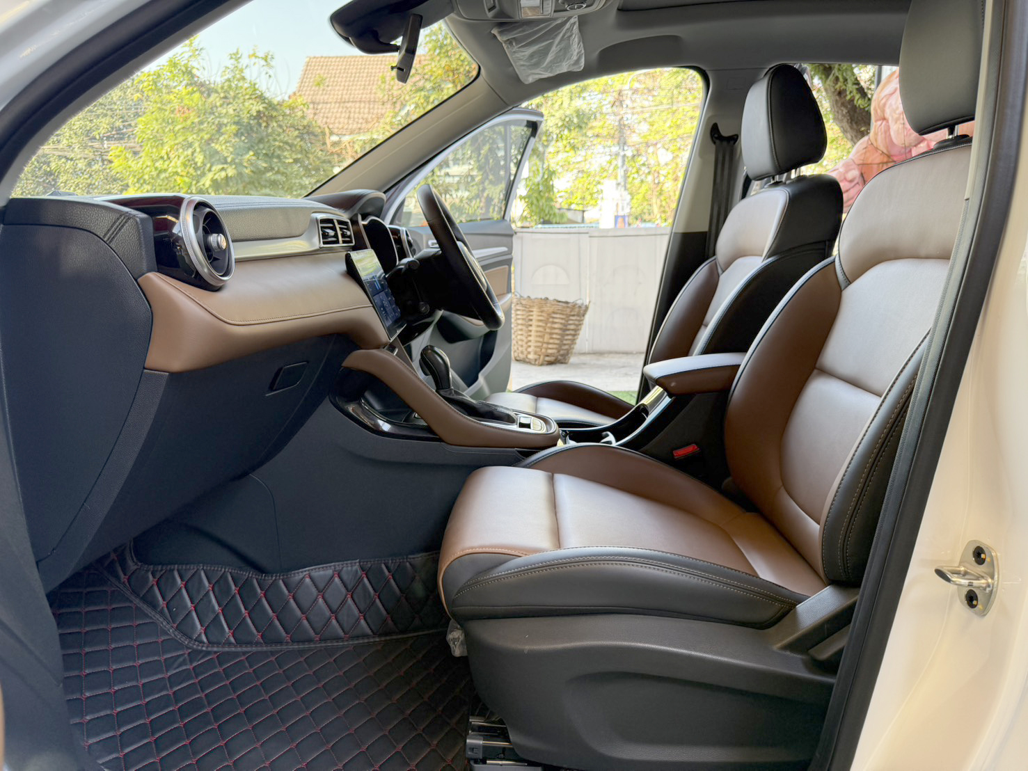 MG ZS 1.5 X+ SUNROOF 2020