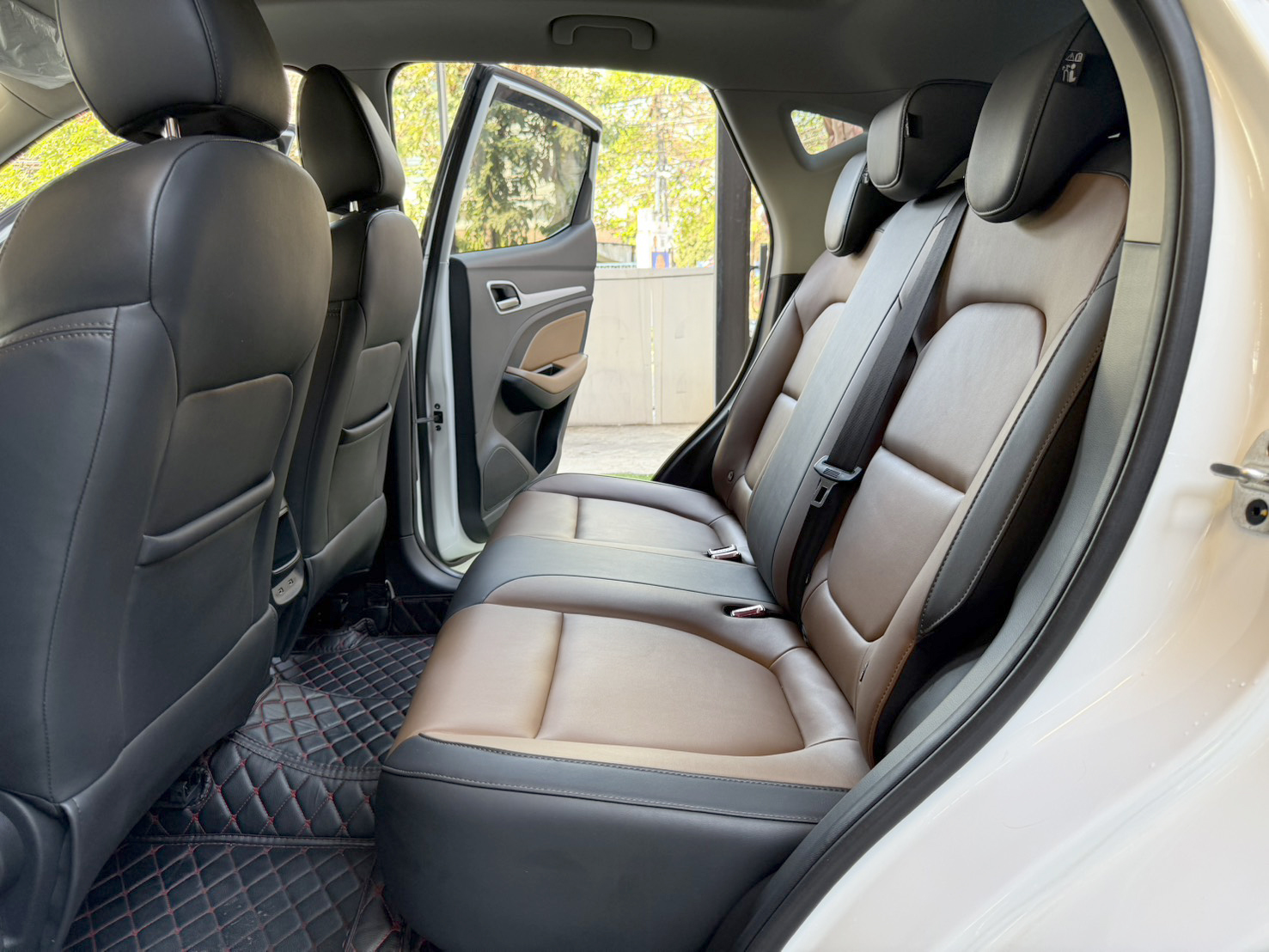 MG ZS 1.5 X+ SUNROOF 2020