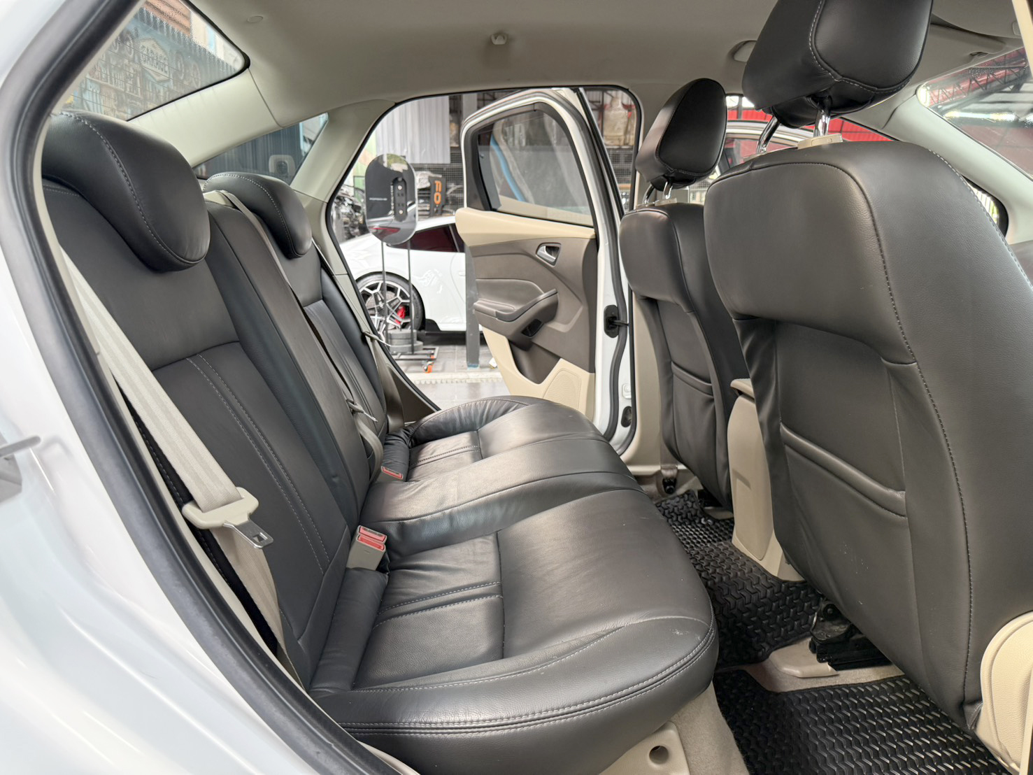 FOCUS 1.6 Trend 2013