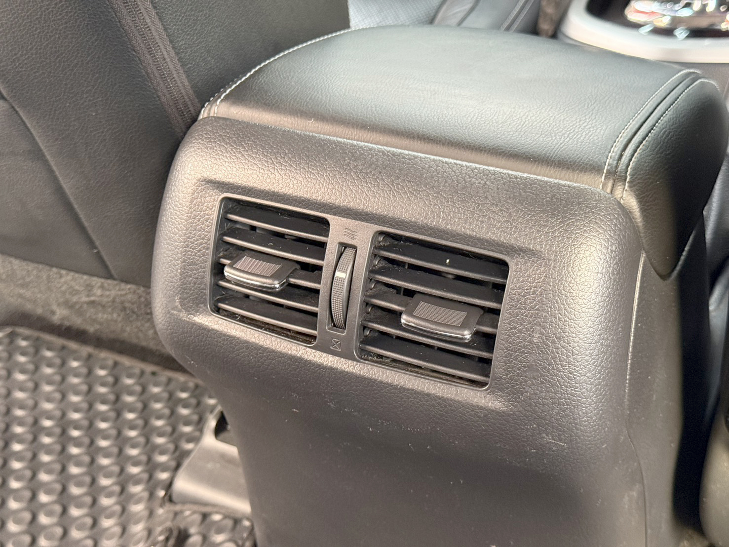 NAVARA NP300 2.5 VL 4WD DoubleCab 2015