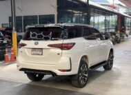 FORTUNER 2.8 GR Sport (Black Top) 4WD 2022