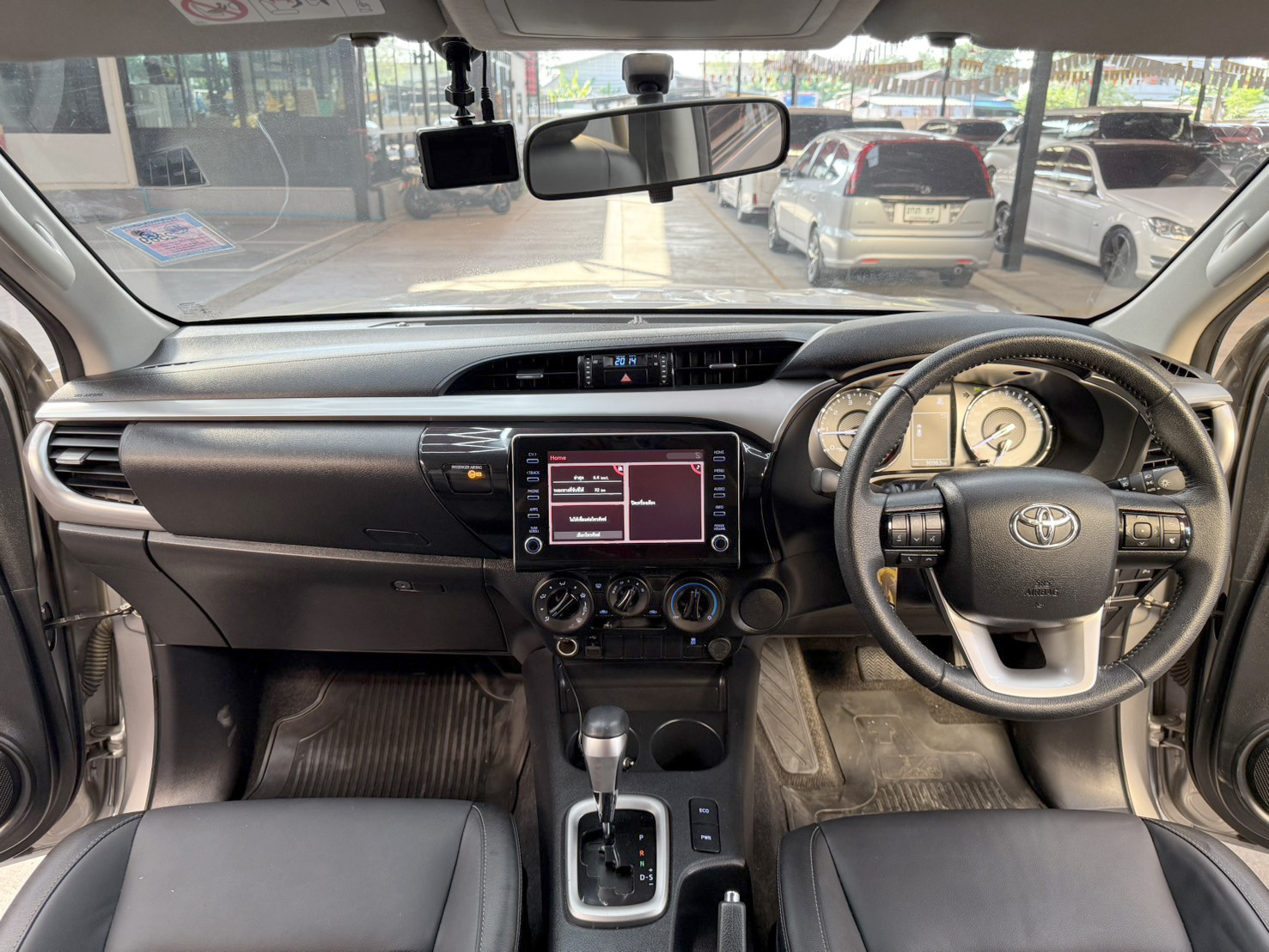 REVO 2.4 MID  PRERUNNER DOUBLECAB 2022