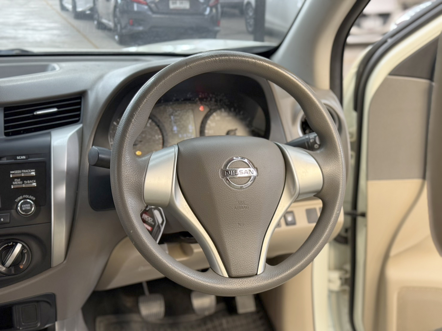 NAVARA NP300 2.5 E KINGCAB 2019