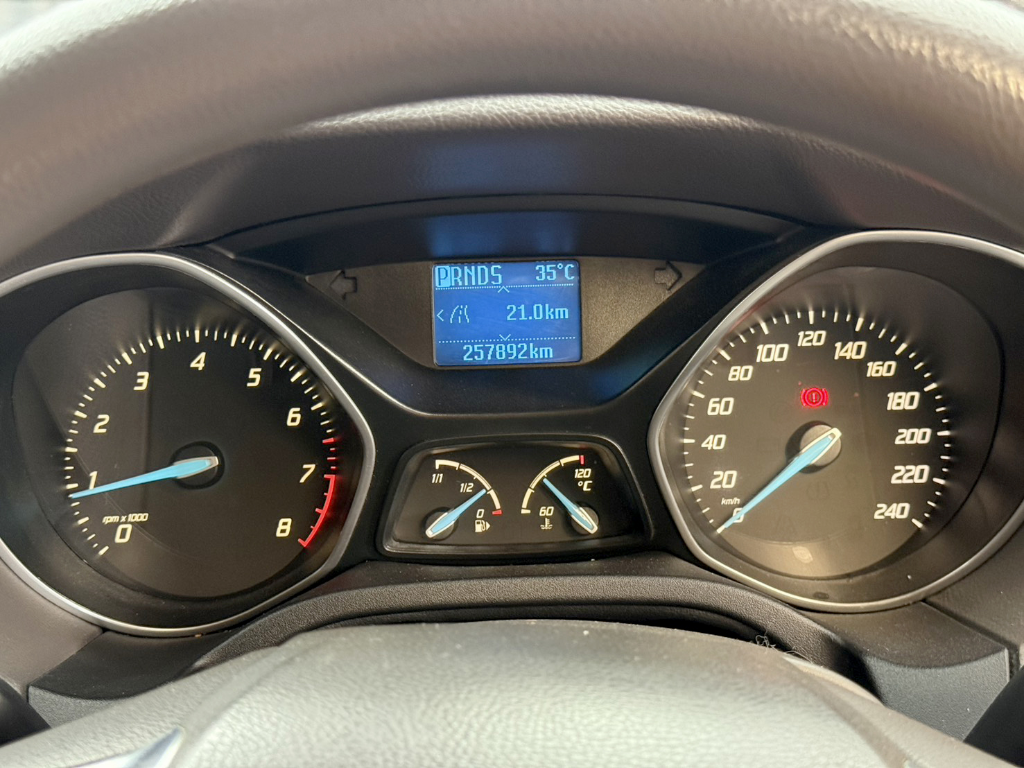 FOCUS 1.6 Trend 2013