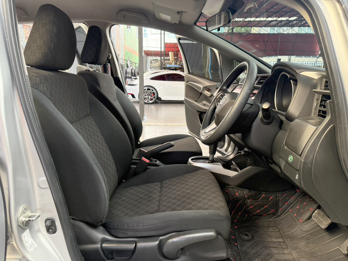 JAZZ 1.5 V+ i-VTEC 2014