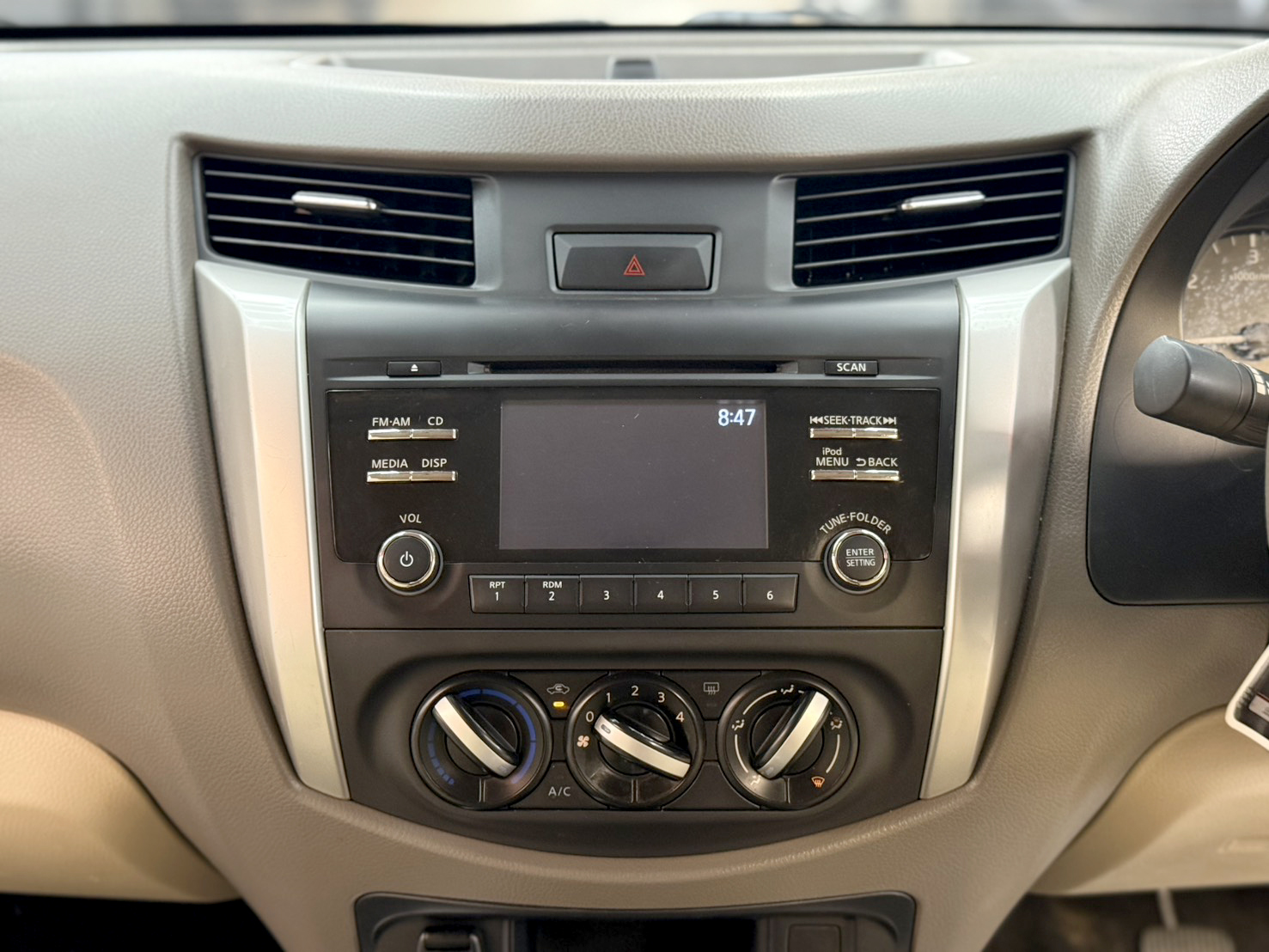 NAVARA NP300 2.5 E KINGCAB 2019