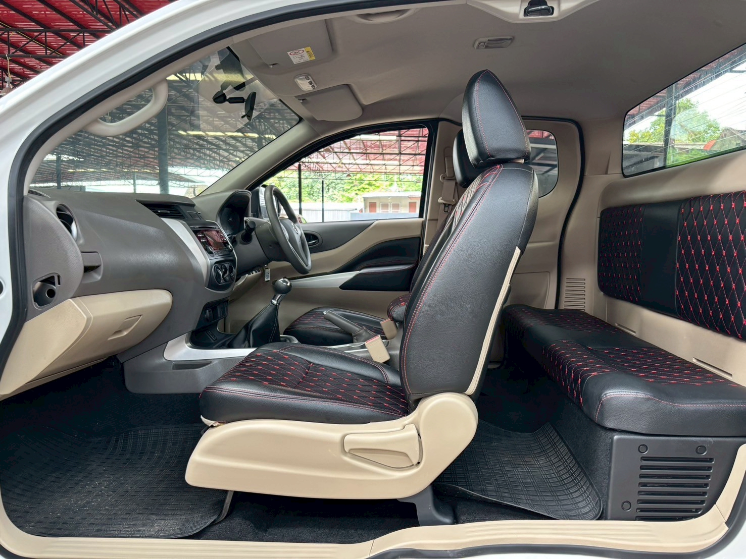 NAVARA NP300 2.5 E KINGCAB 2021