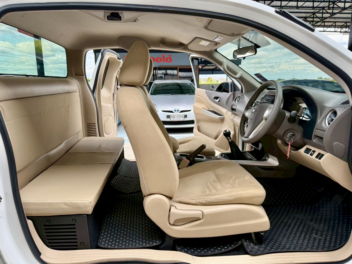 NAVARA NP300 2.5 E KINGCAB 2020