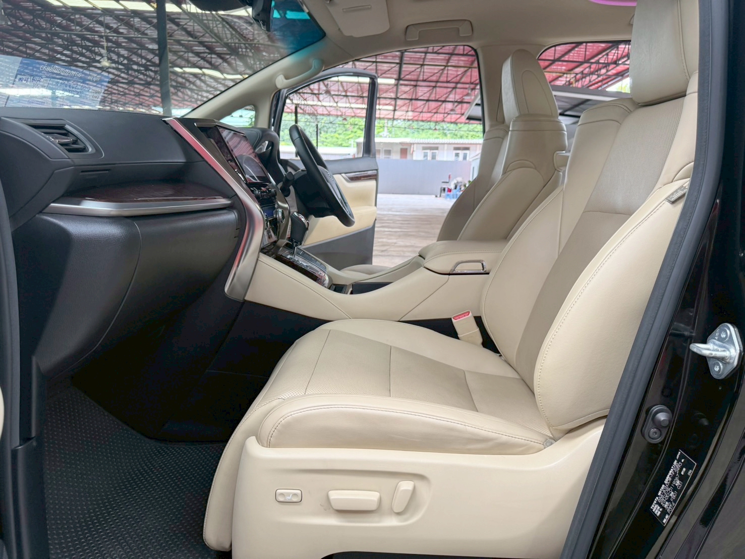 VELLFIRE 2.5 HYBRID X E-FOUR 2021