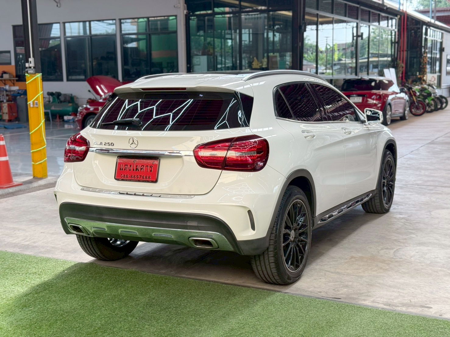 GLA250 ( w156 ) 2.0 AMG Dynamic 2018