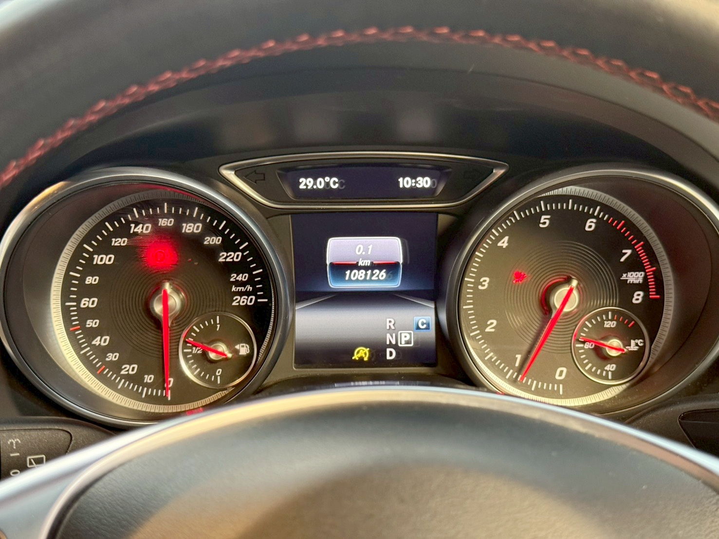 GLA250 ( w156 ) 2.0 AMG Dynamic 2018