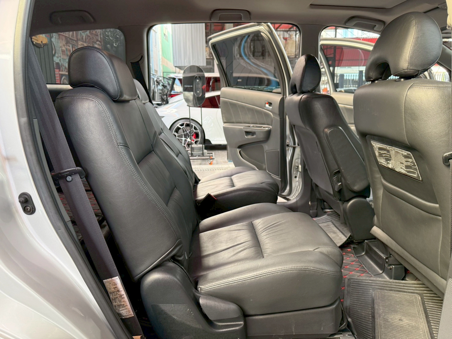 WISH 2.0 Q Limited Wagon 2004