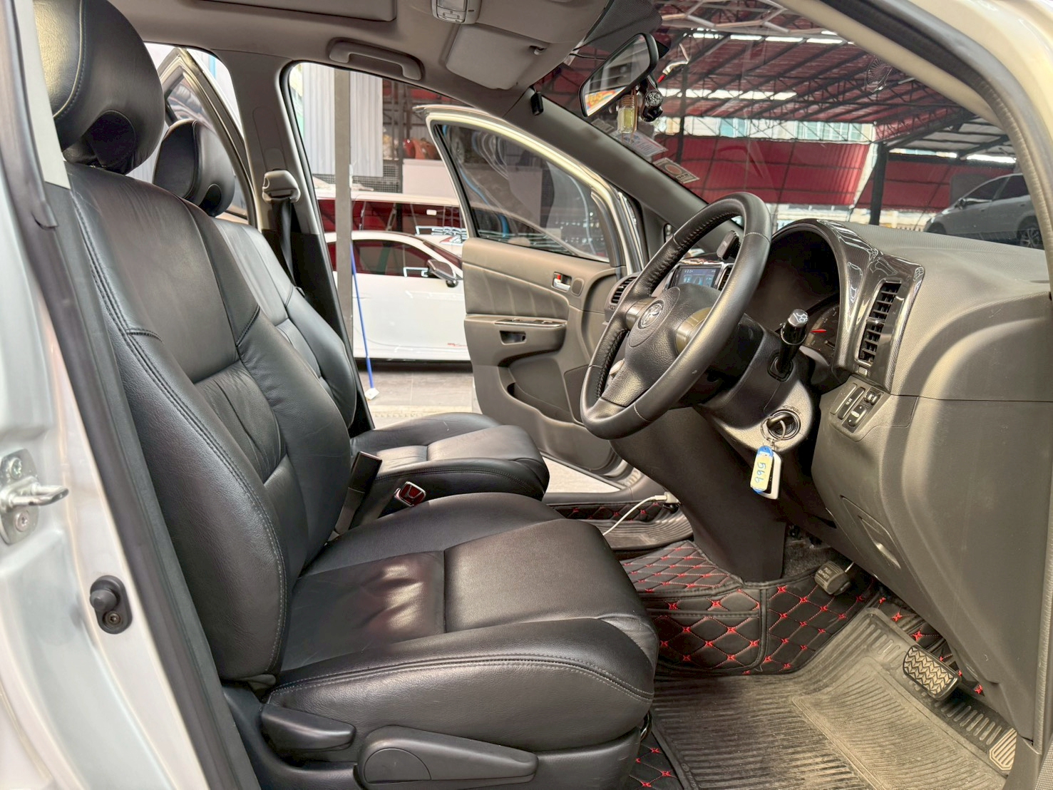 WISH 2.0 Q Limited Wagon 2004