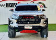 REVO 2.4 MID PRERUNNER DOUBLECAB 2022