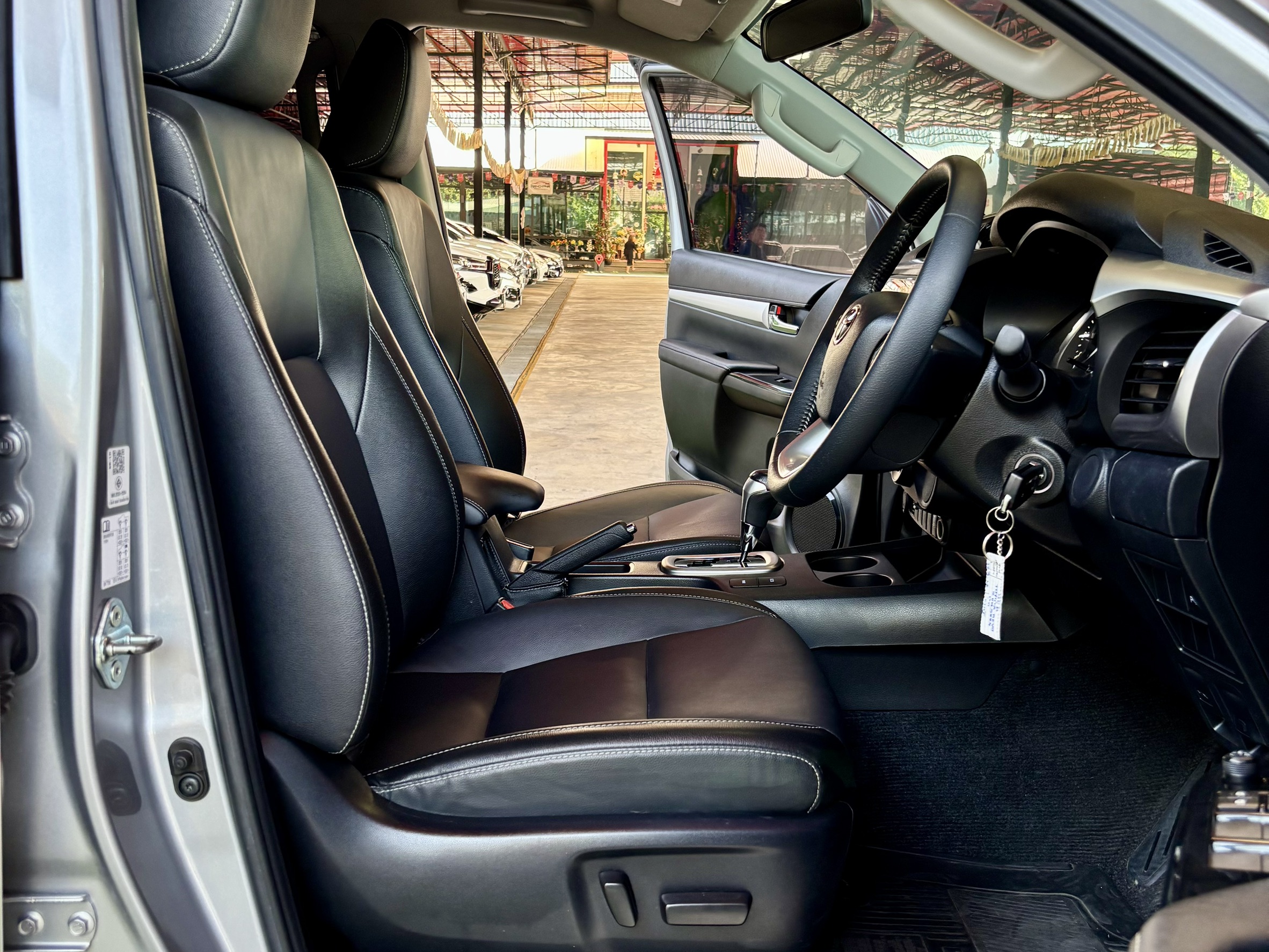 REVO 2.4 MID PRERUNNER DOUBLECAB 2022