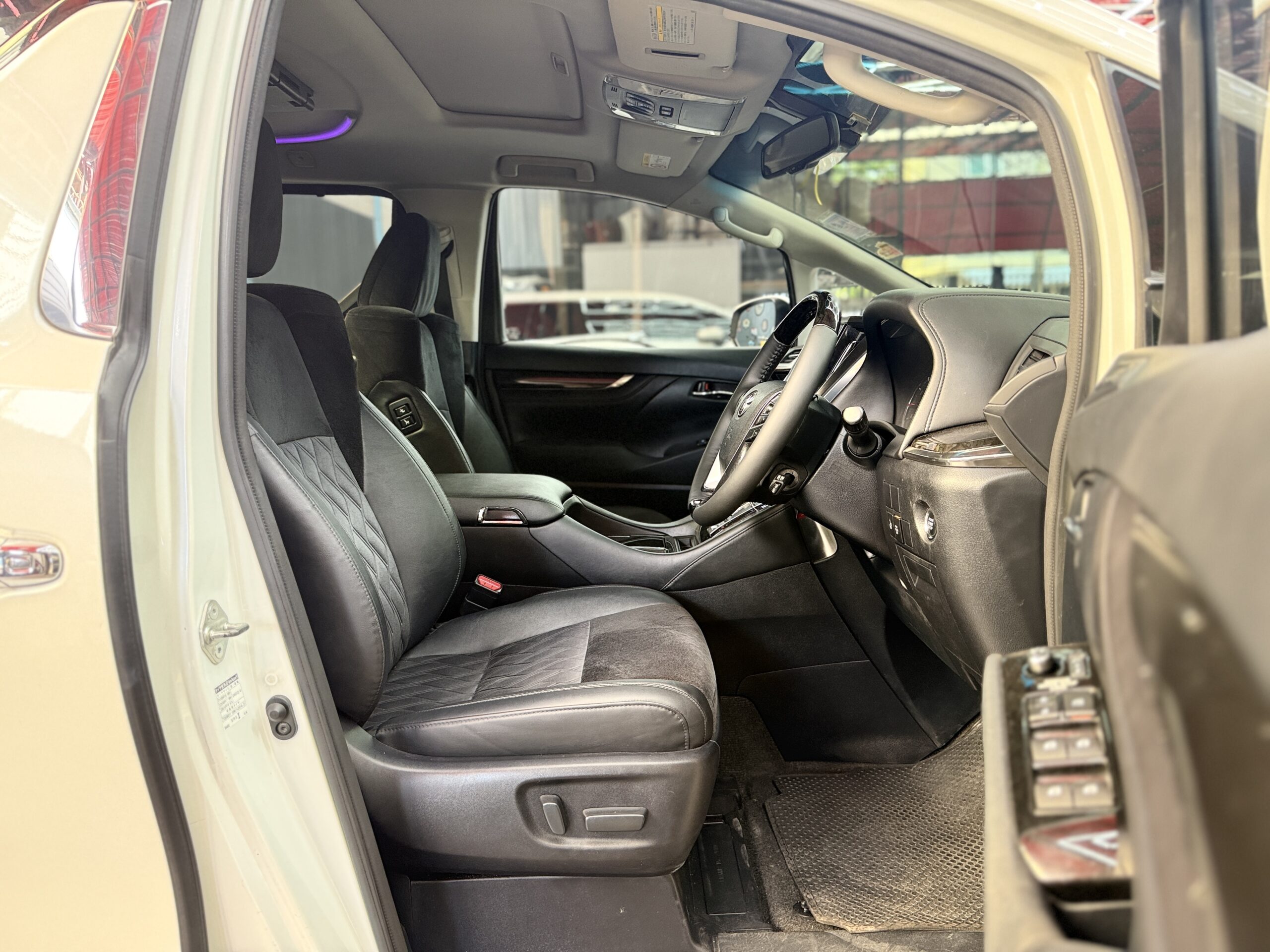 ALPHARD 2.5 SC PACKAGE 2016